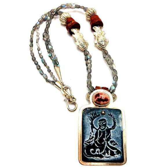 Echo of the Dreamer Womans Necklace Labradorite Fish Sterling Silver Pendant - Picture 2 of 5